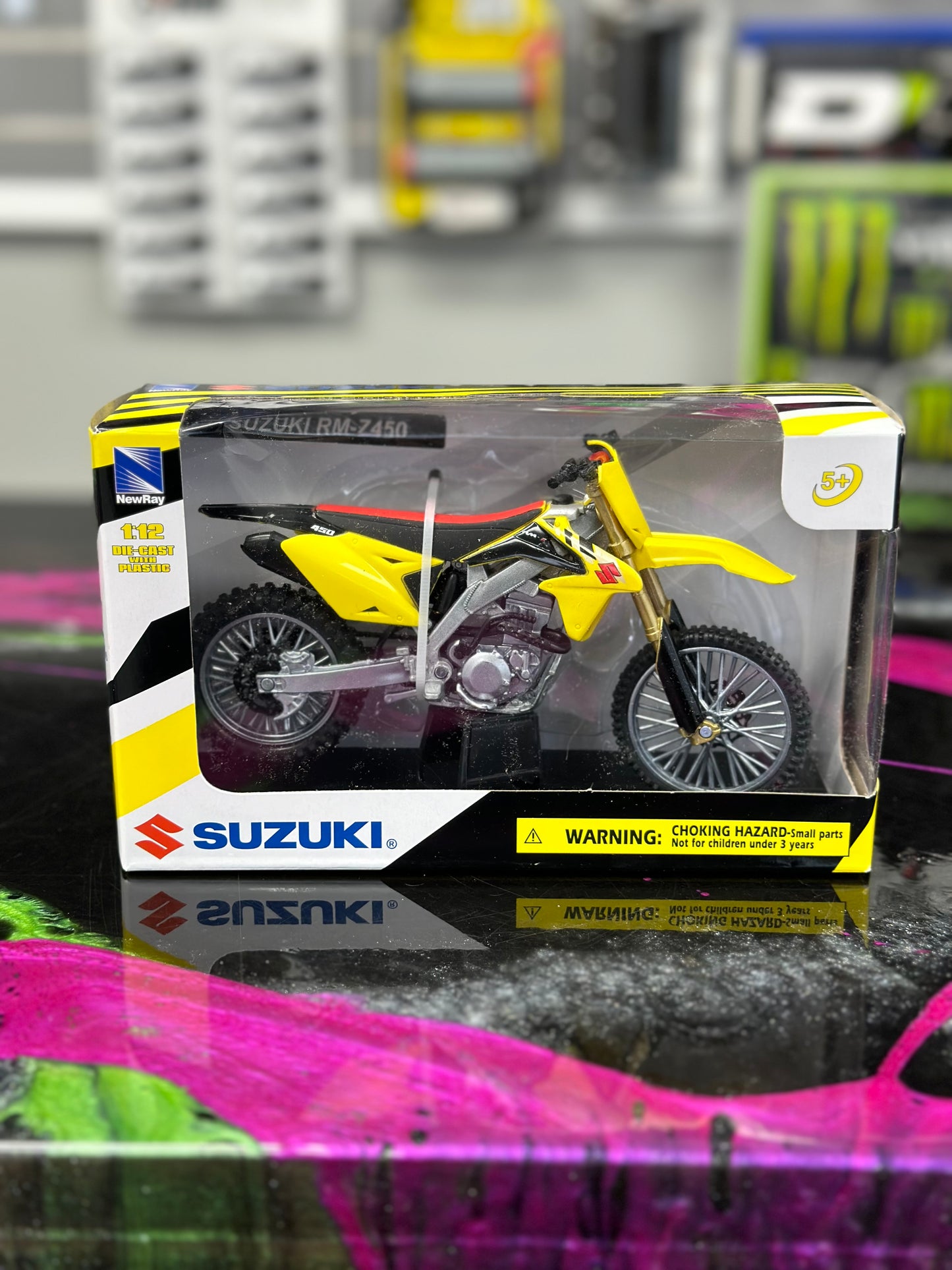 SUZUKI RMZ450 DIRTBIKE